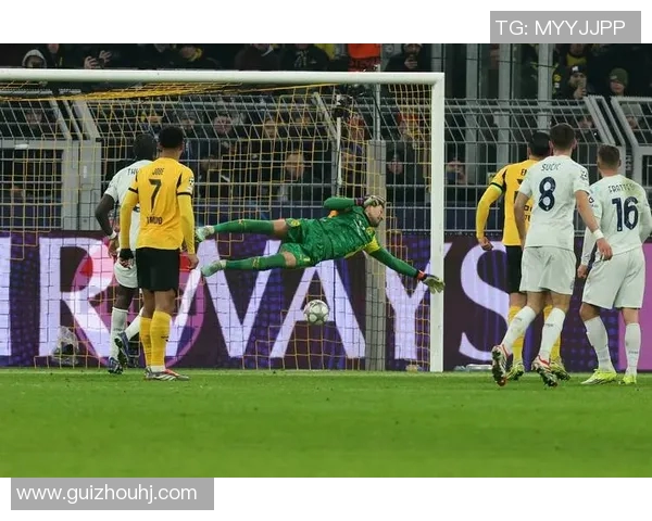 多特蒙德球迷暴力事件引发欧冠禁赛与高额罚款惩罚措施