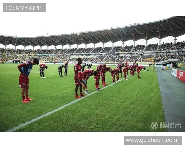 fc琉球与水户蜀的激烈对决揭示了日本足球的魅力与竞争力 fc琉球与水户蜀的激烈对决揭示了日本足球的魅力与竞争力